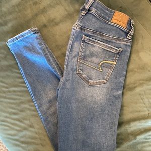 American Eagle High Rise Jegging Size 0 Short